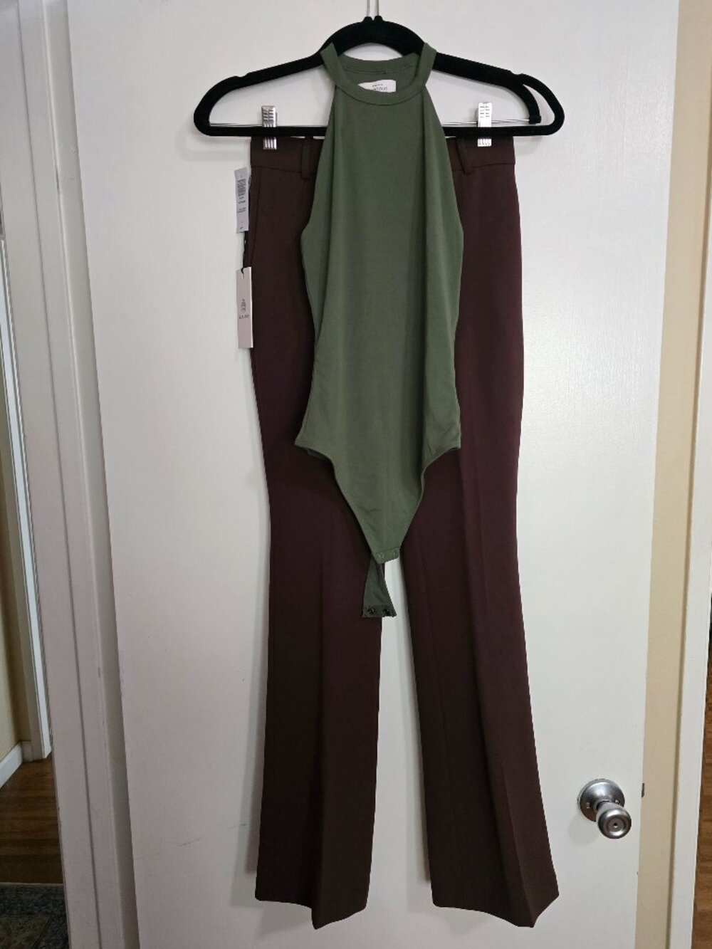 Babaton Green Bodysuit & Brown Pants Set Size 0/XS